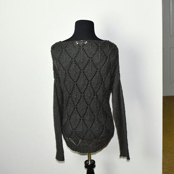 Beautiful Dark Grey Diamond Knit Top - Picture 2 of 2